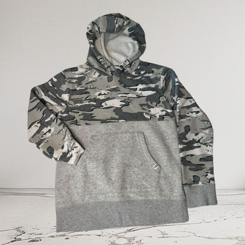 BOYS HOODIE LARGE